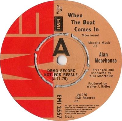 Alan Moorhouse - When The Boat Comes In / The Happy Hussar