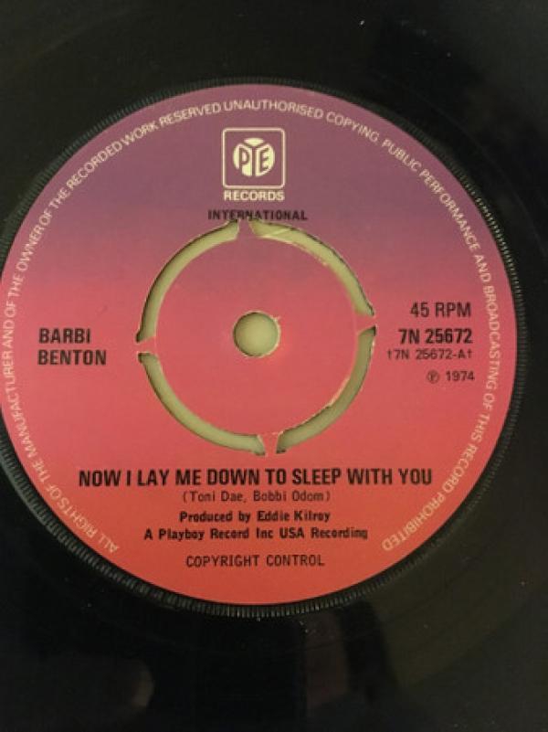 Barbi Benton - Now I Lay Me Down To Sleep With You