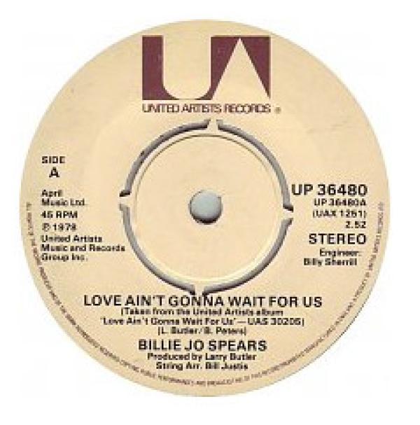 Billie Jo Spears - Love Ain't Gonna Wait For Us