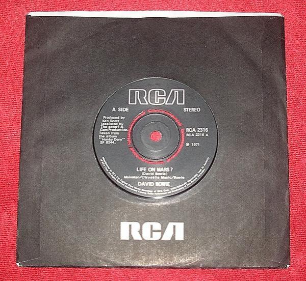David Bowie - Life On Mars?