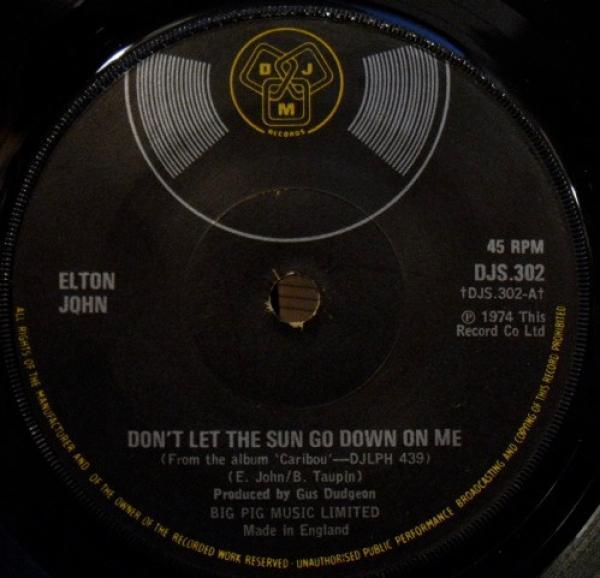 Elton John - Don't Let The Sun Go Down On Me