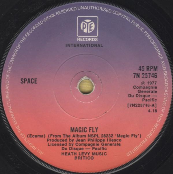 Space - Magic Fly