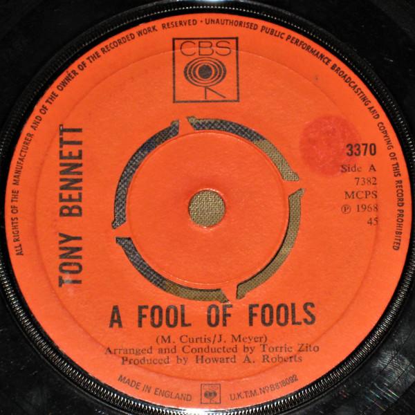 Tony Bennett - A Fool Of Fools / The Glory Of Love