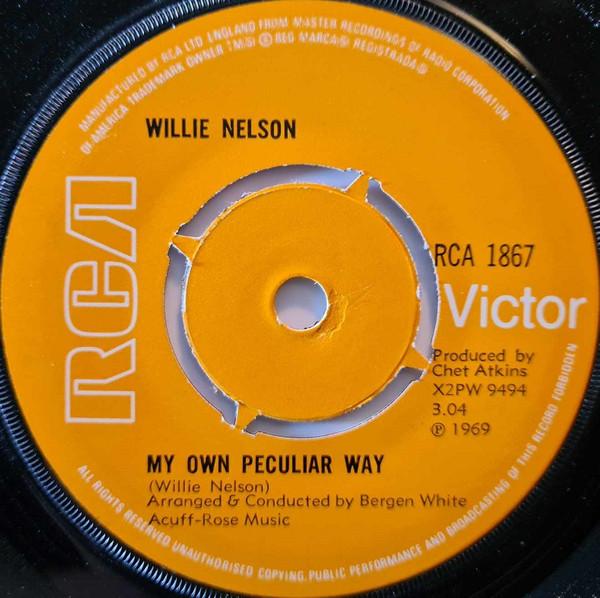 Willie Nelson - My Own Peculiar Way
